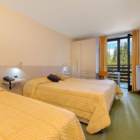 פולגרידה Hotel Alaska מראה חיצוני תמונה