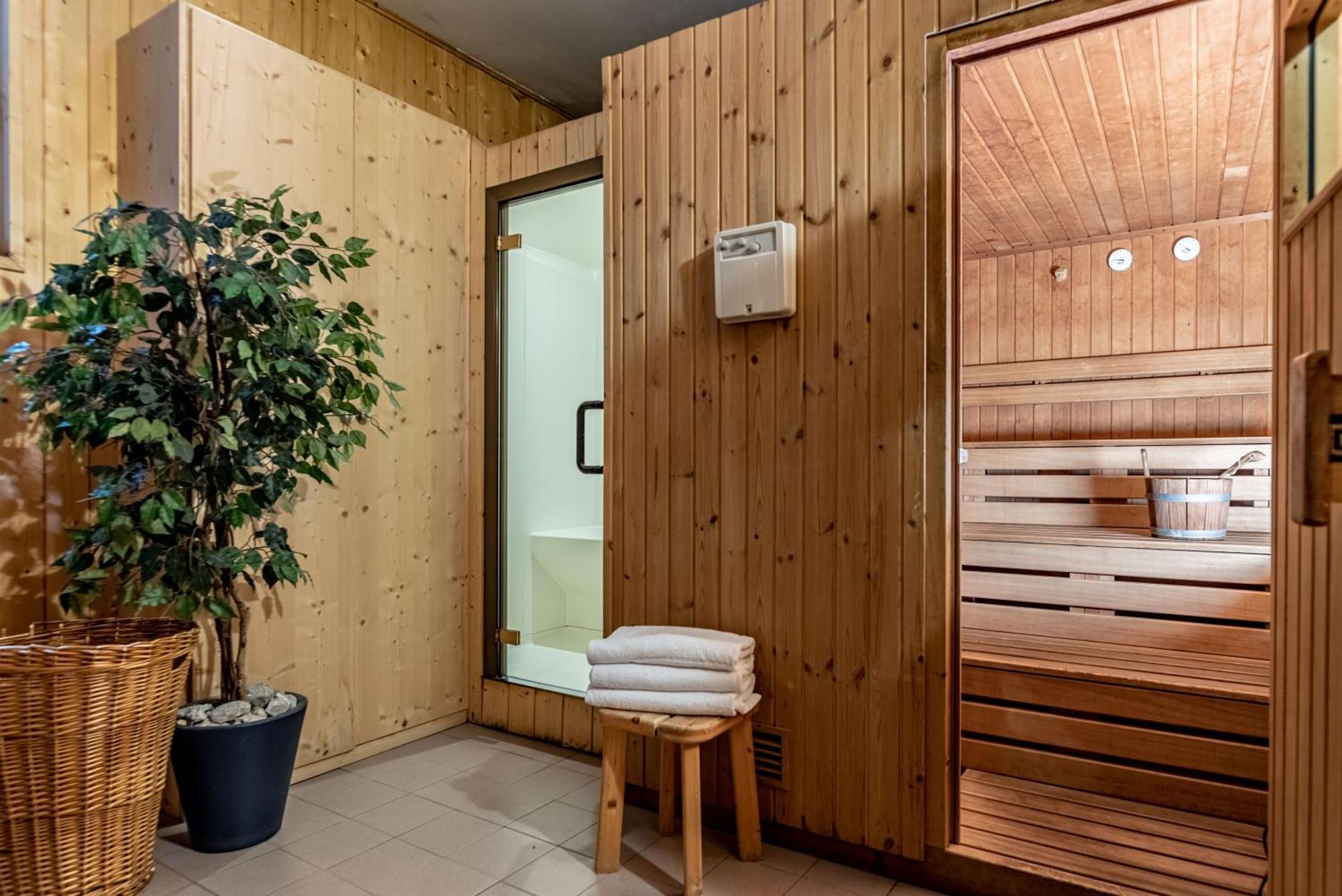 פולגרידה Hotel Alaska מראה חיצוני תמונה