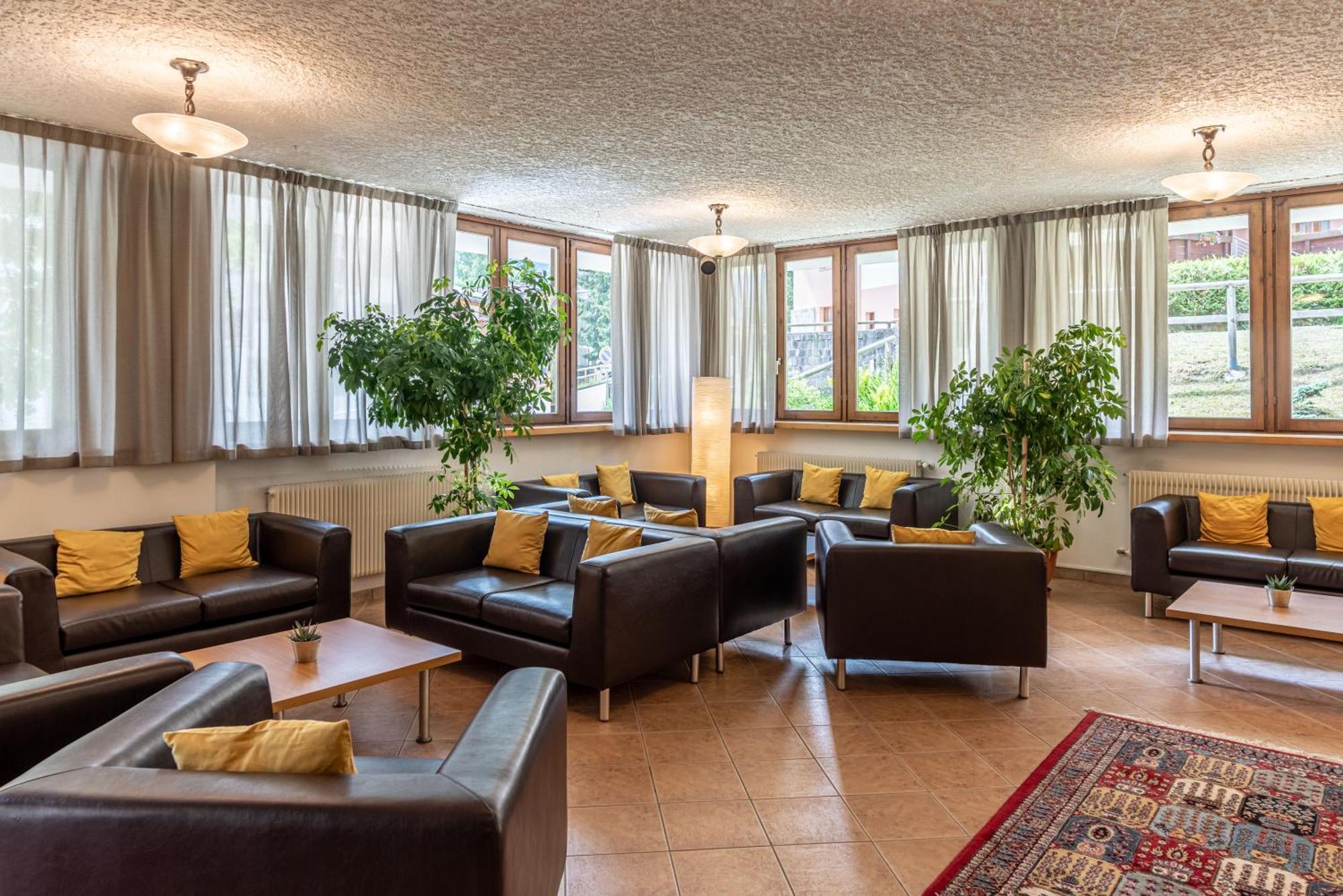 פולגרידה Hotel Alaska מראה חיצוני תמונה