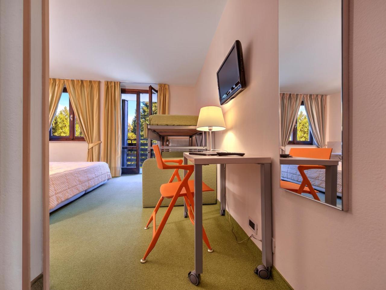 פולגרידה Hotel Alaska מראה חיצוני תמונה